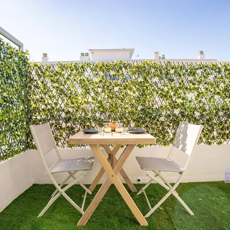 Sunny Flat In Les Pins *